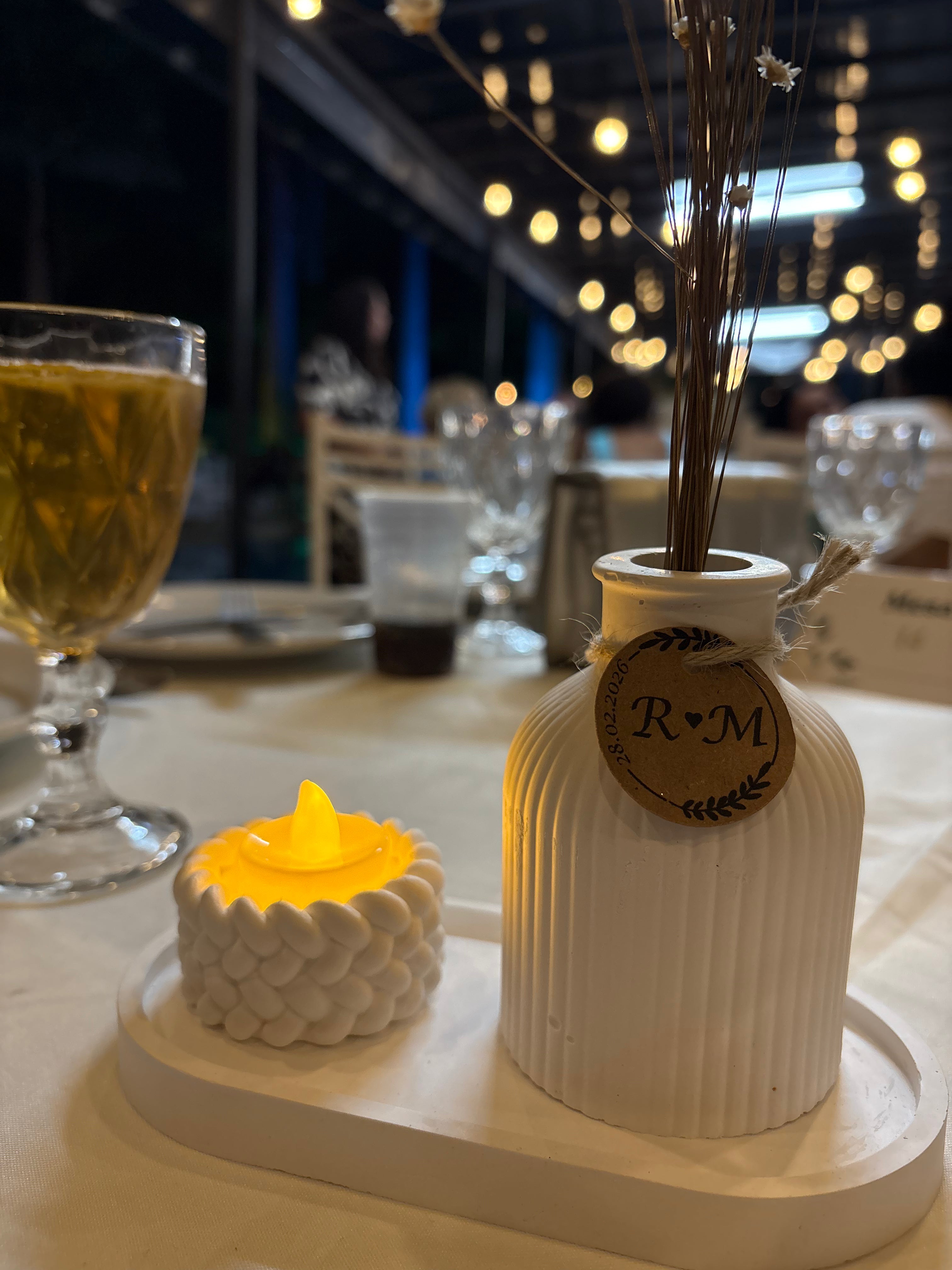 Kit 15 Conjuntos Decorativos Minimalistas – Vaso, Castiçal e Bandeja