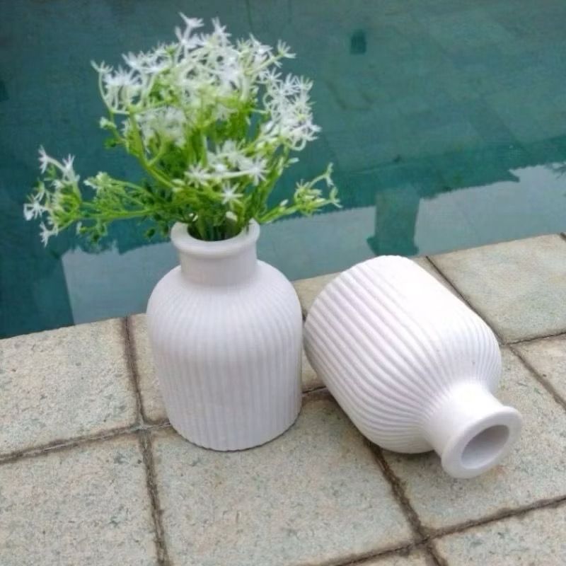 Kit com 15 Vasos de Gesso